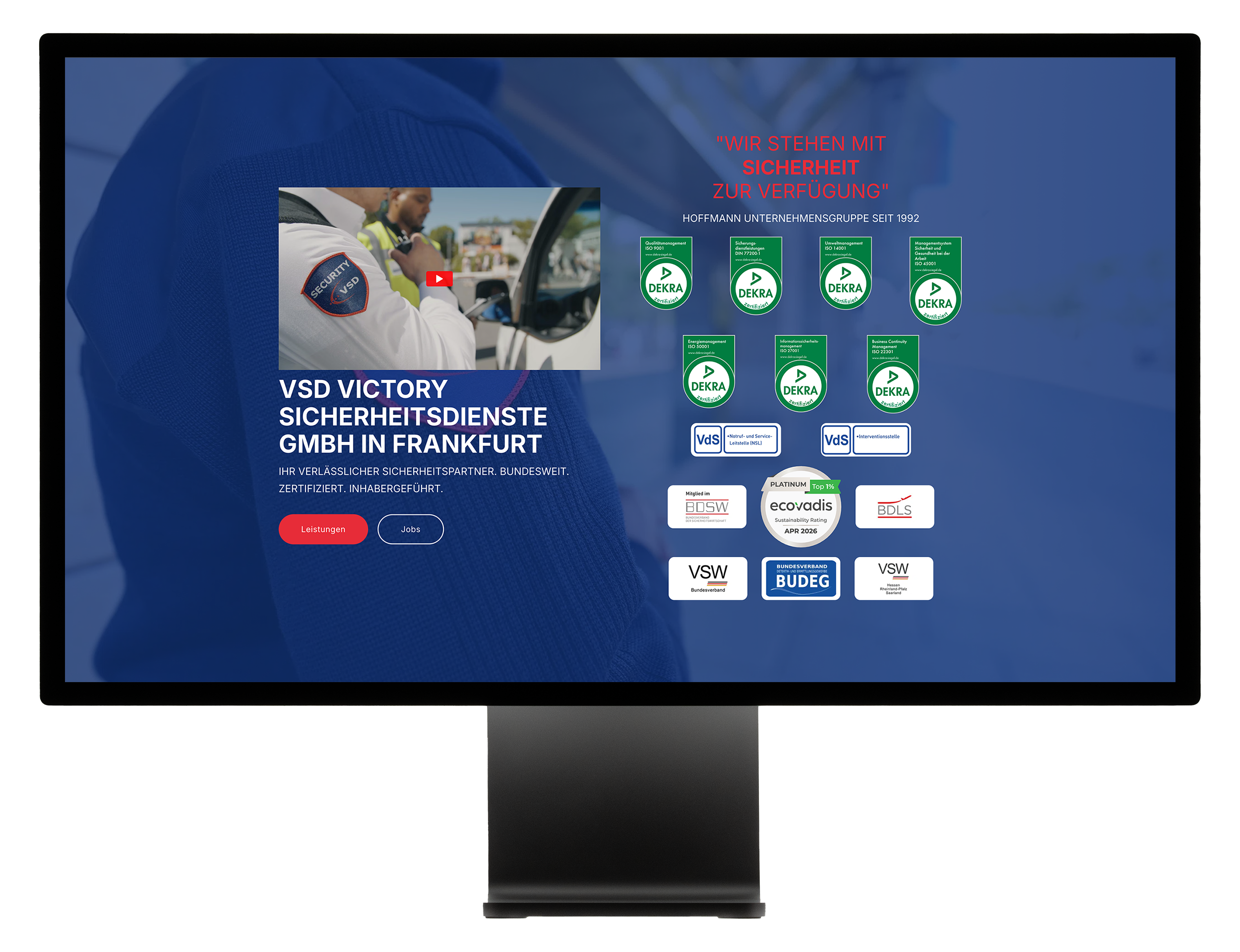 VSD Victory Sicherheitsdienste Website – Hero Bereich mit Zertifizierungen auf Desktop Monitor